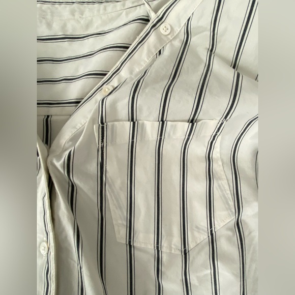 Joie Open Shoulder Striped Shirt with colar and sleeves - Picture 5 of 10